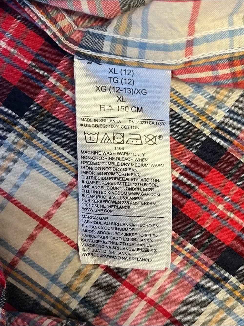 Boys Lot of 2 Size 10 12 GAP Tommy Hilfiger Plaid Button Down Shirts